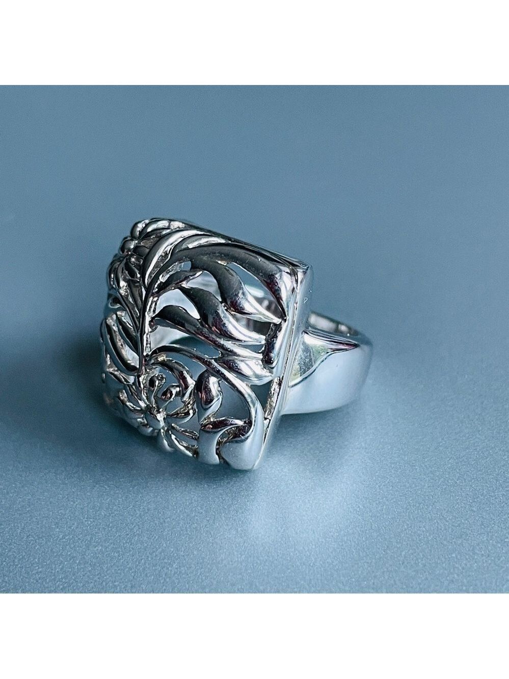 OpenWork Floral Filigree Square Sterling Silver Ring - Picture 3 of 10